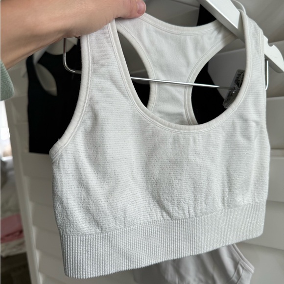 Set of 4 sports bra - Picture 9 of 9